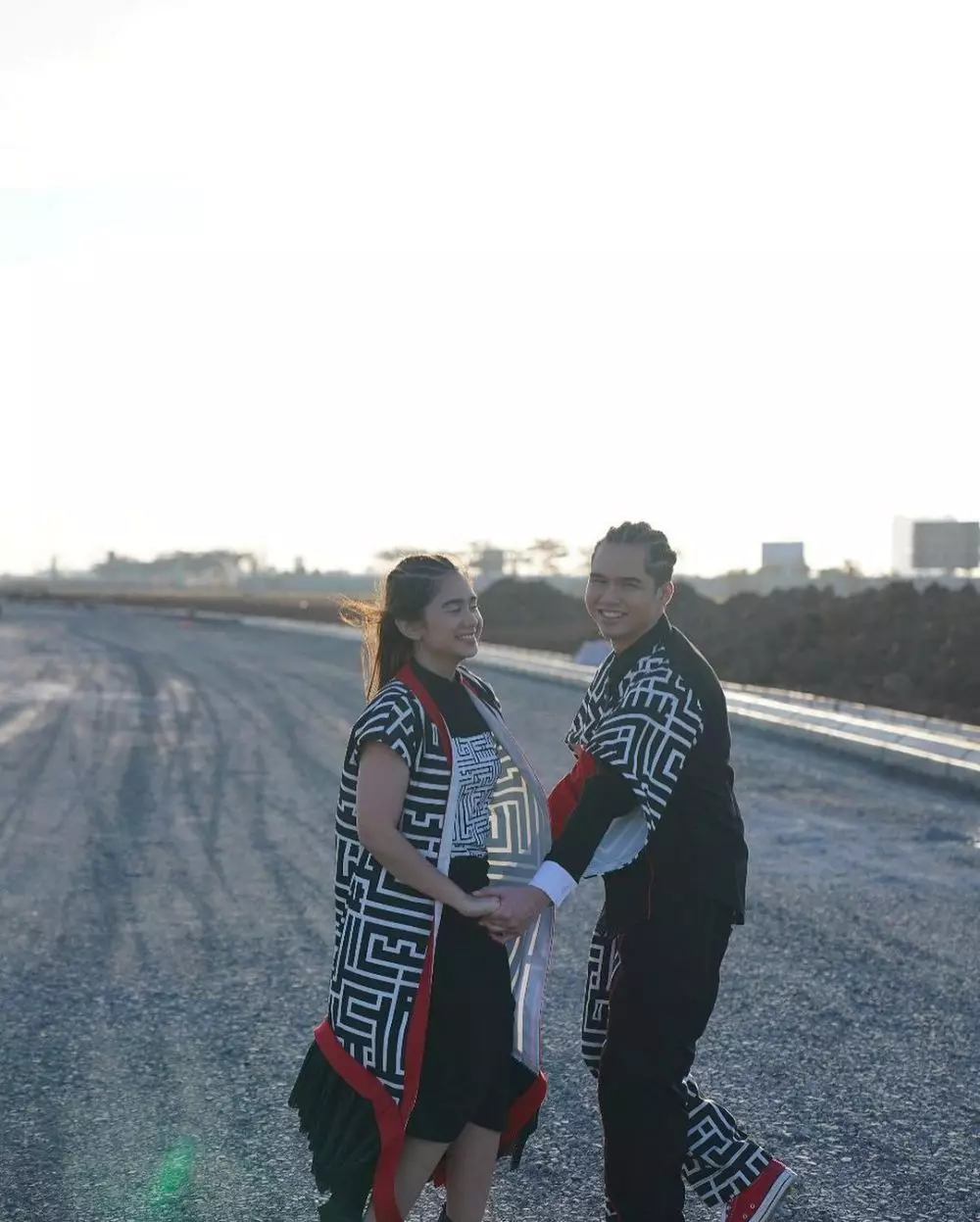 Momen anniversary Dul Jaelani dan Tissa © Instagram Momen anniversary Dul Jaelani dan Tissa © Instagram