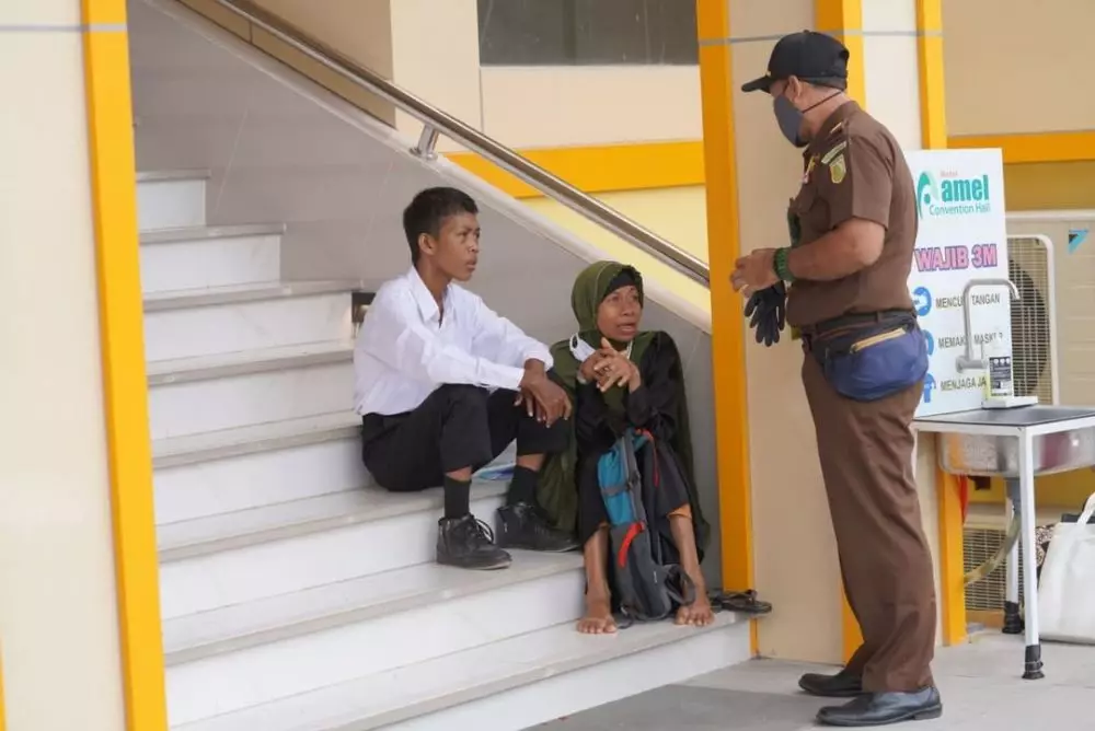 Ibu temani peserta CPNS © Instagram Ibu temani peserta CPNS © Instagram