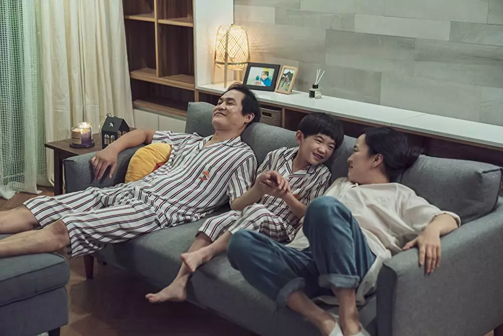 7 fakta film bencana Sinkhole berbagai sumber 7 fakta film bencana Sinkhole berbagai sumber