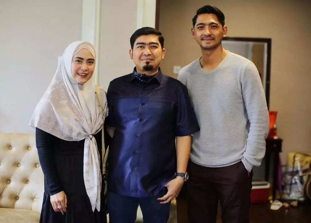 seleb salah tingkah ketemu arya saloka © berbagai sumber