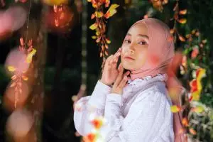 Lama vakum, Fatin Shidqia rilis single Dalam Teduh, ini 4 faktanya
