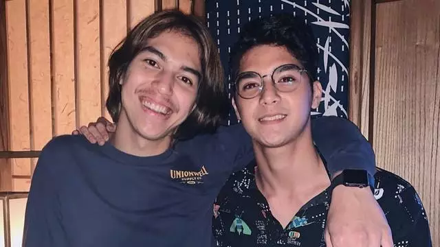 Seleb punya mantan yang sama Berbagai sumber 