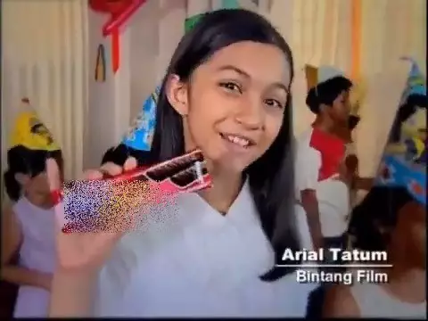 ariel tatum jadi bintang iklan © berbagai sumber