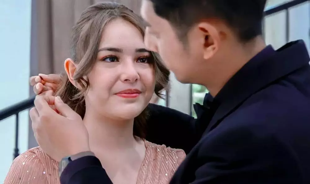 kejutan andin dari arya © 2021 Instagram kejutan andin dari arya © 2021 Instagram