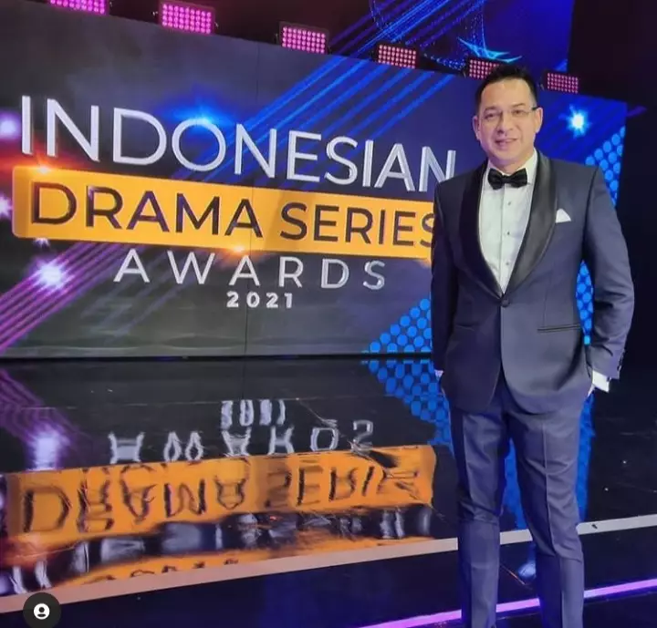 seleb yang dijuluki raja sinetron Berbagai sumber 