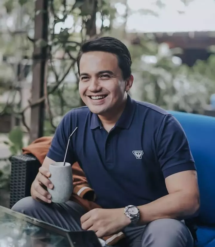 seleb yang dijuluki raja sinetron Berbagai sumber 