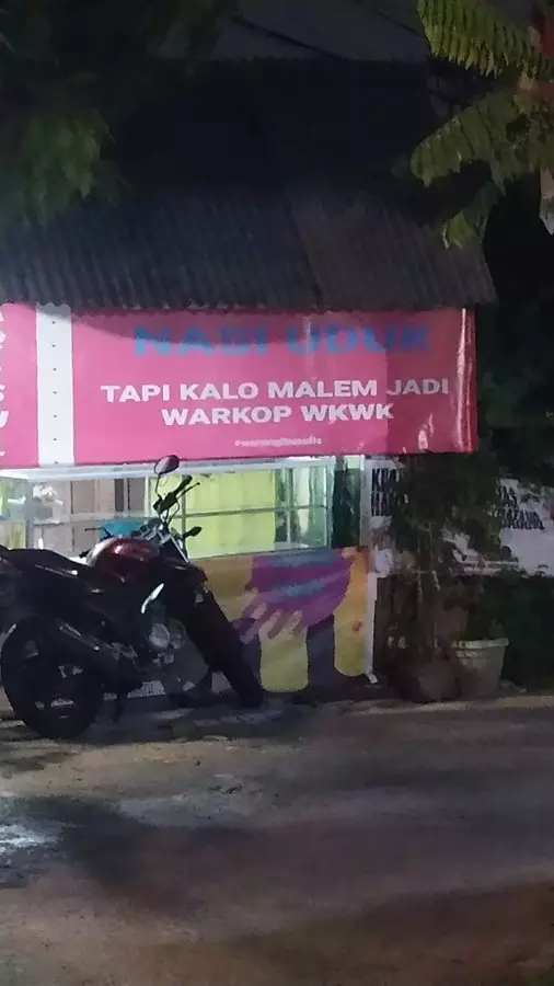promosinya warung kopi lucu tapi ngeselin © 2021 twitter.com