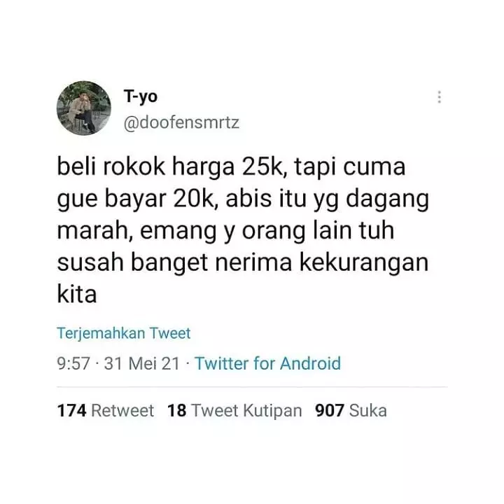 orang bikin status di medsos lucu dan ngeselin banget © 2021 instagram.com