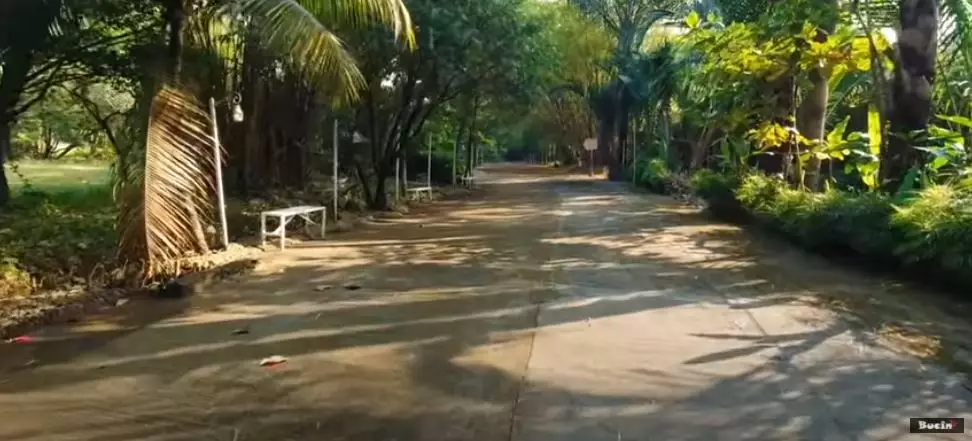 potret hotel mewah terbengkalai di  Bogor YouTube potret hotel mewah terbengkalai di  Bogor YouTube