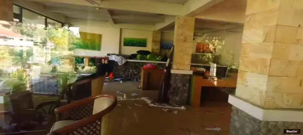 potret hotel mewah terbengkalai di  Bogor YouTube potret hotel mewah terbengkalai di  Bogor YouTube