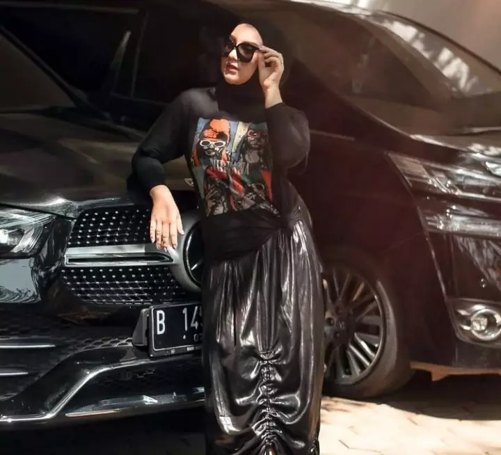 perawatan kecantikan Irish Bella Instagram/@_irishbella_ perawatan kecantikan Irish Bella Instagram/@_irishbella_