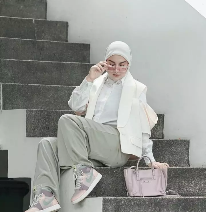 perawatan kecantikan Irish Bella Instagram/@_irishbella_ perawatan kecantikan Irish Bella Instagram/@_irishbella_