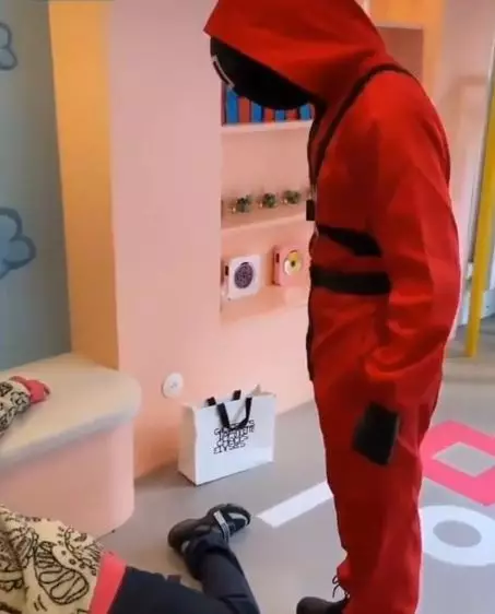 Potret kafe Squid Game © berbagai sumber