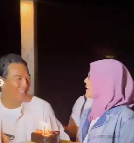 Momen ultah ayah Glenca Chysara © 2021 Instagram Momen ultah ayah Glenca Chysara © 2021 Instagram