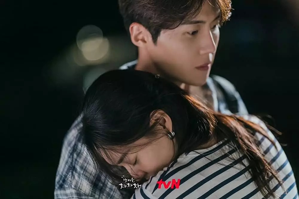 6 Pasangan romantis di Gongjin Hometown Cha-Cha-Cha berbagai sumber