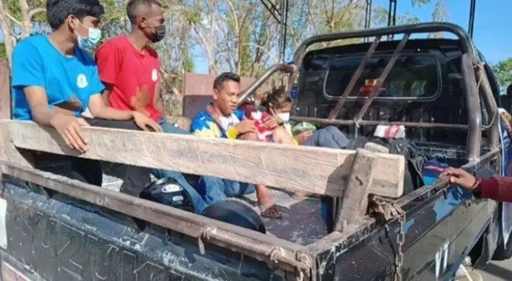 Atlet PON peraih medali emas asal NTT dijemput pakai pikap © 2021 Twitter