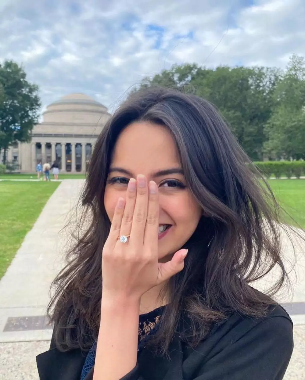 Belva Devara ungkap awal pertemuannya dengan Sabrina Anggraini Instagram Belva Devara ungkap awal pertemuannya dengan Sabrina Anggraini Instagram