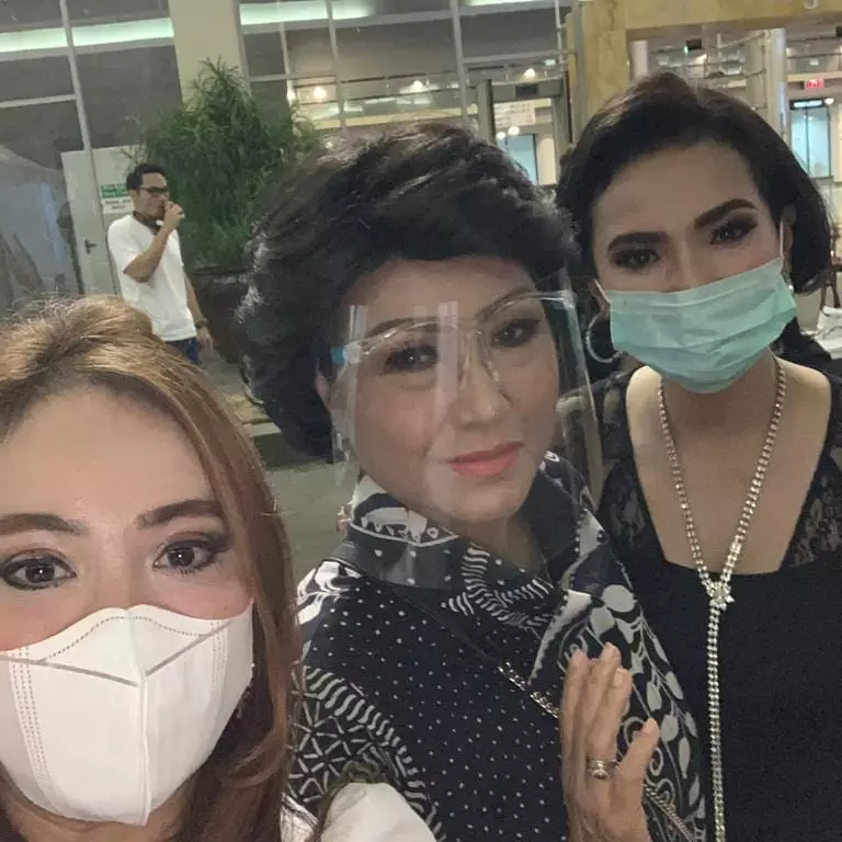 potret kompak irene dan debby cynthia © instagram