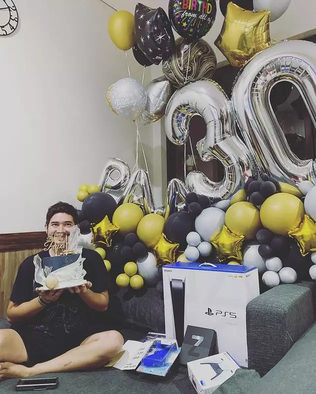 7 Momen ulang tahun Donny Michael bareng keluarga, banjir ucapan Berbagai sumber 7 Momen ulang tahun Donny Michael bareng keluarga, banjir ucapan Berbagai sumber