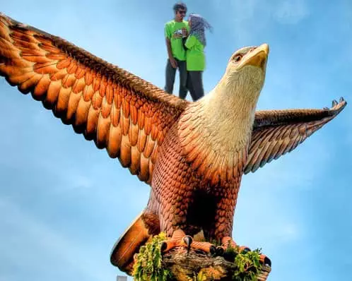 Editan menghilangkan bapak-bapak © Istimewa