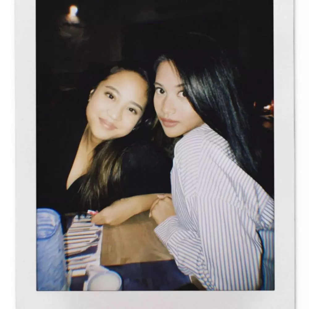 9 kedekatan Adira Kania & cucu BJ Habibie  Instagram © 2021 brilio.net 9 kedekatan Adira Kania & cucu BJ Habibie  Instagram © 2021 brilio.net