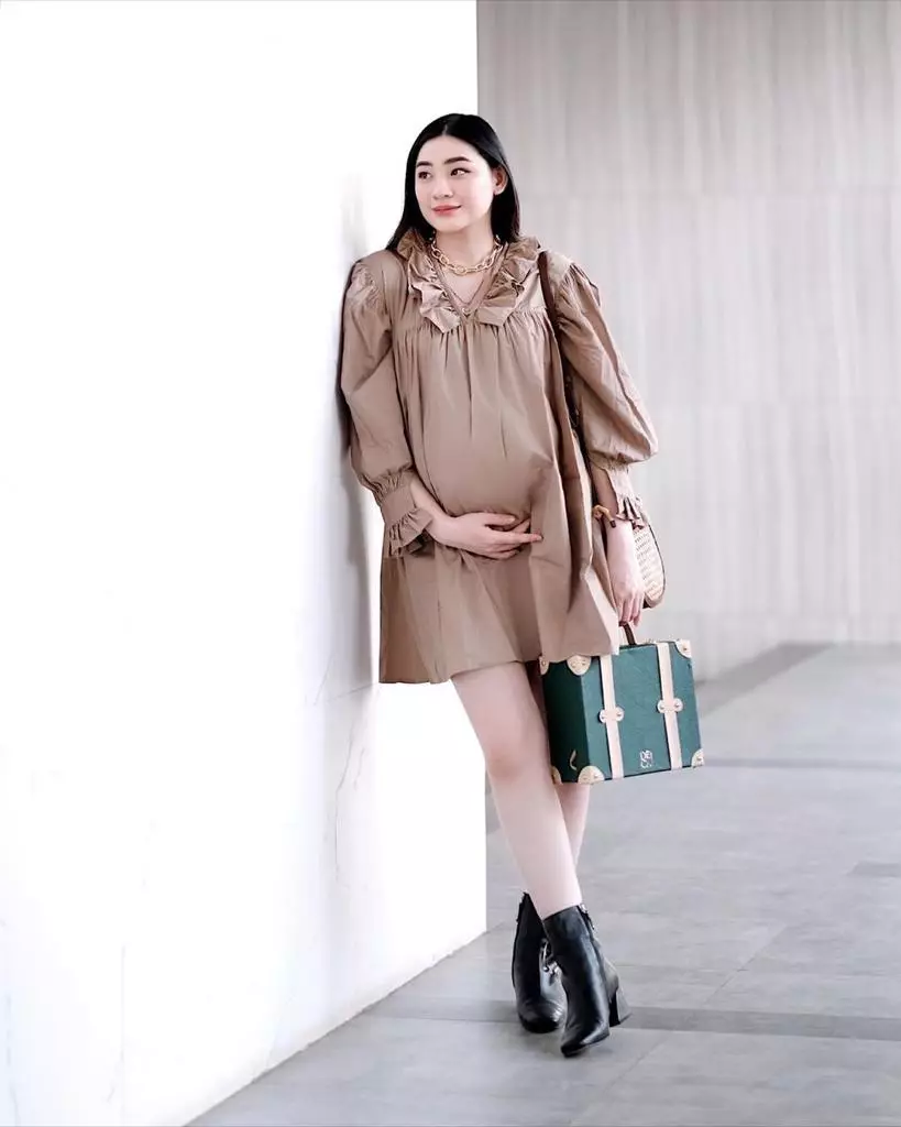 Gaya outfit Patricia Devina © 2021 brilio.net Gaya outfit Patricia Devina © 2021 brilio.net