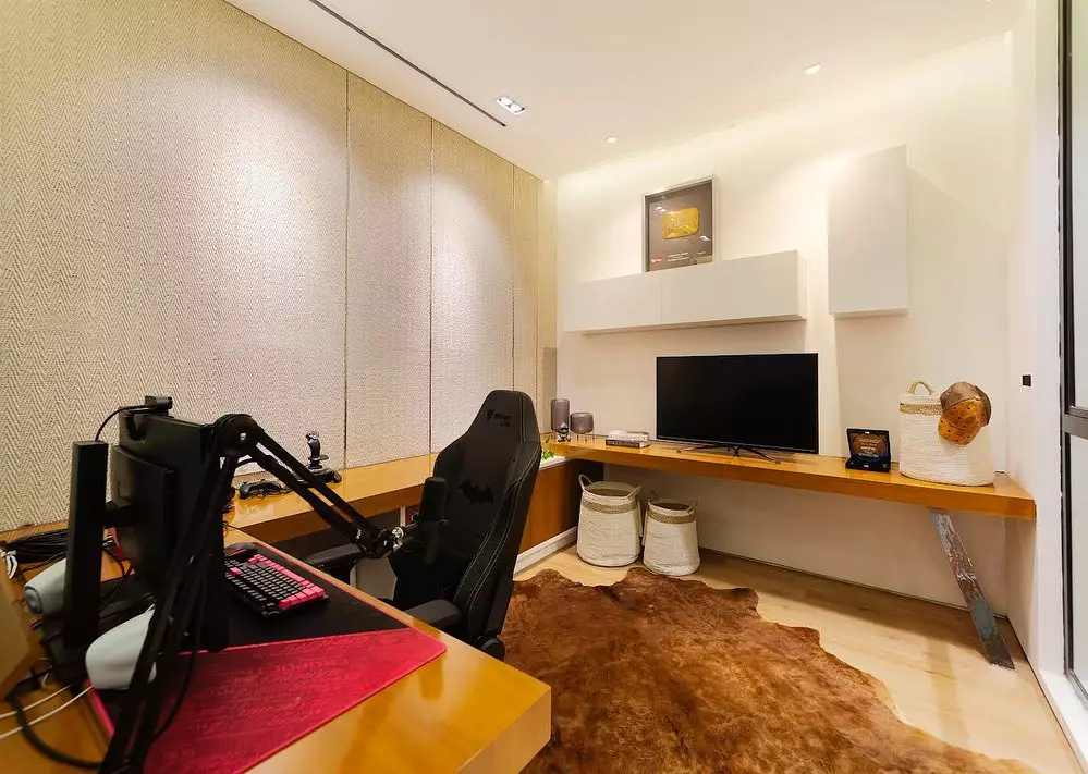 dekorasi ruang kerja 7 presenter © 2021 brilio.net