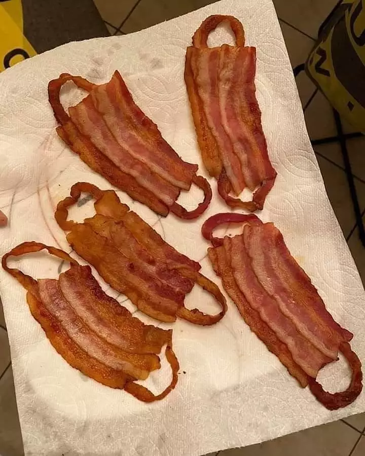 penampakan makanan dibakar © 2021 Berbagai Sumber