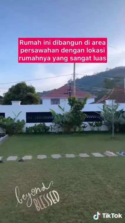 Rossa beri kado rumah 20 miliar untuk orang tua Instagram dan YouTube