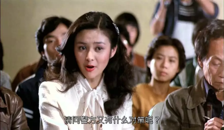 Potret Rosamund Kwan di film Mandarin jadul dari berbagai sumber