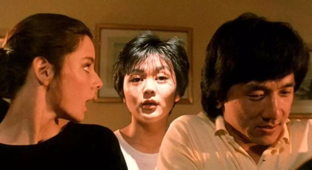 Potret Rosamund Kwan di film Mandarin jadul dari berbagai sumber