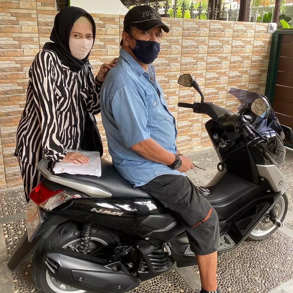 potret mesra george rudy dan istri © 2021 Instagram