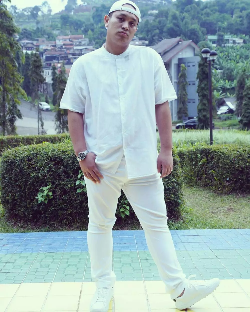 Gilang laporkan fans Lesty © Instagram