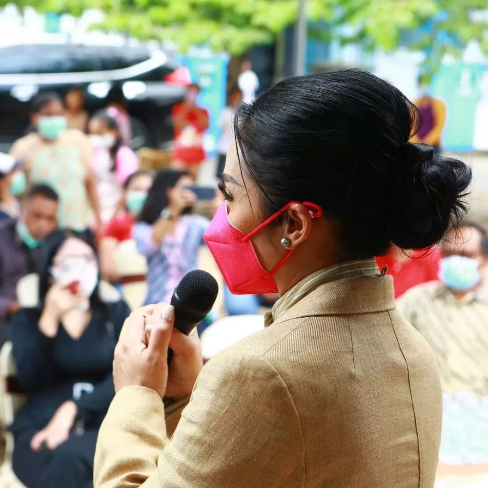 KD beri bantuan ke gereja © 2021 brilio.net