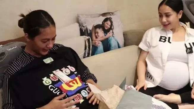 potret kedekatan nagita dan paula © berbagai sumber