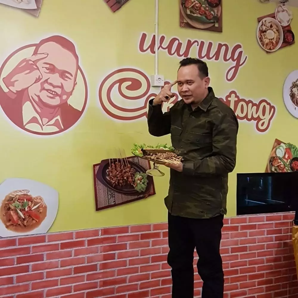 Komedian rambah bisnis kuliner dari berbagai sumber Komedian rambah bisnis kuliner dari berbagai sumber