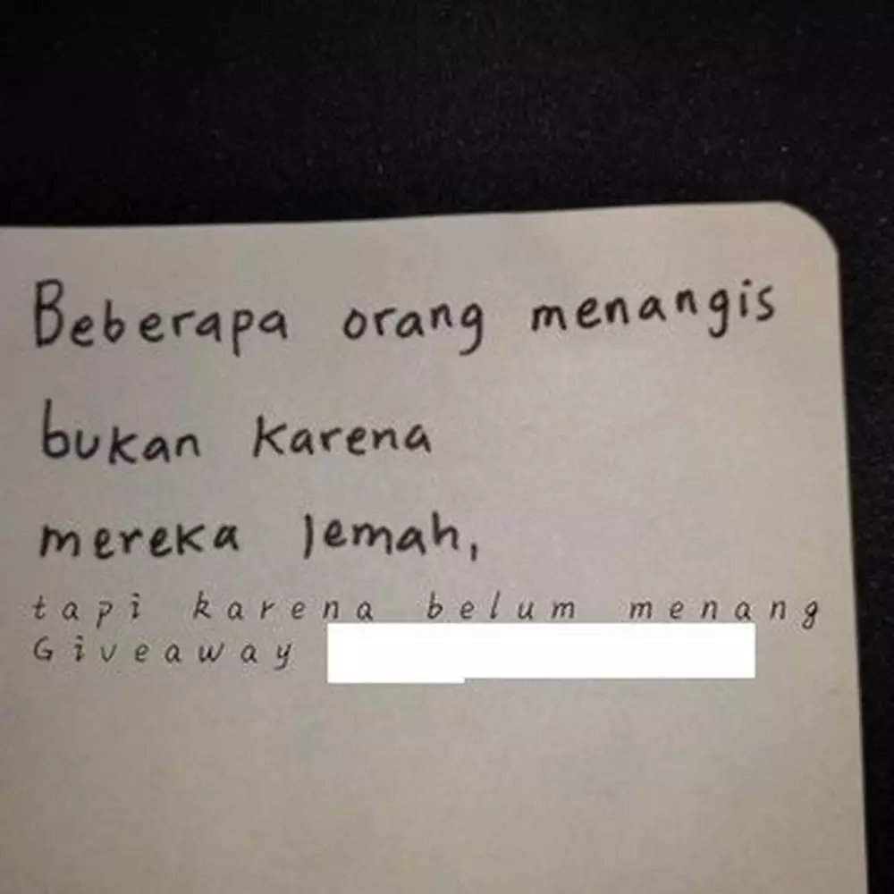 tulisan lucu alasan menangis © 2021 Twitter