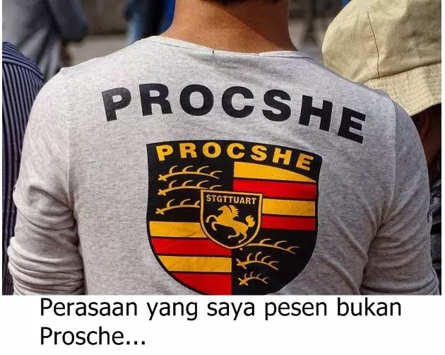 pembeli komplain gara-gara salah tulisan di baju © 2021 instagram.com