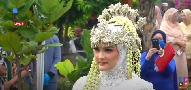Momen akad nikah Ridho D’Academy dan Syifa © 2021 YouTube