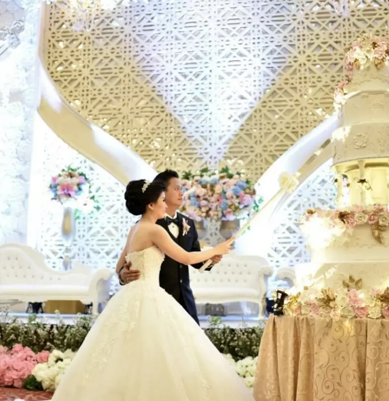 Potret pernikahan pebulu tangkis © berbagai sumber