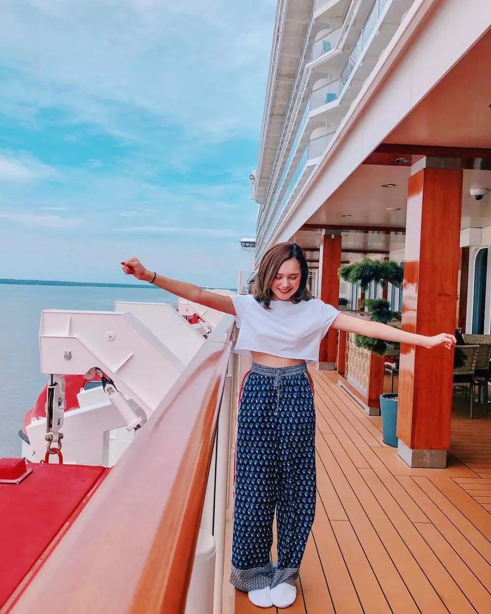 korean style ala Beby Tsabina © 2021 brilio.net korean style ala Beby Tsabina © 2021 brilio.net