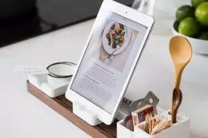 Lapar tengah malam? Ini 7 aplikasi resep masak antiribet cuma 5 menit