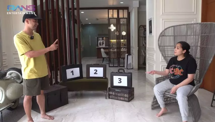 Momen Raffi & Nagita saling beri kejutan © YouTube/Rans Entertainment