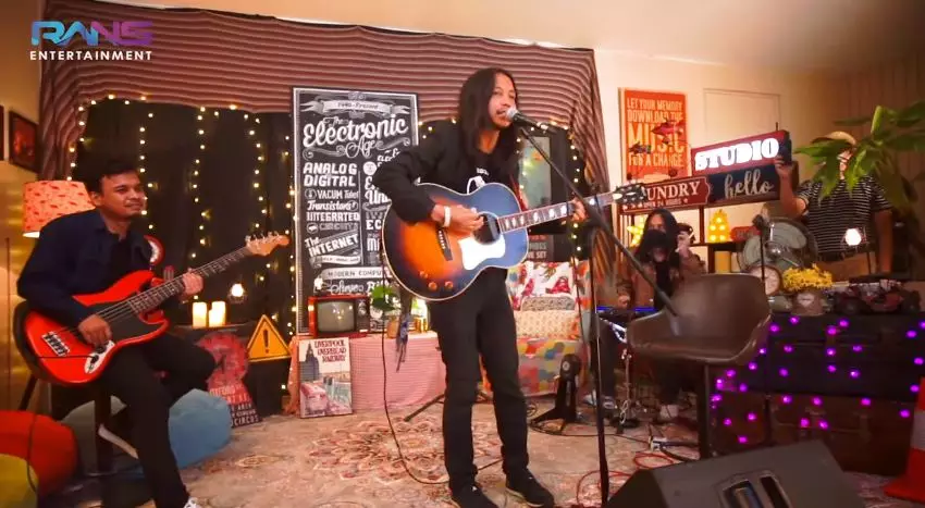 Momen Raffi & Nagita saling beri kejutan © YouTube/Rans Entertainment