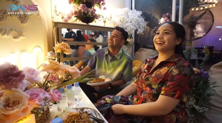 Momen Raffi & Nagita saling beri kejutan © YouTube/Rans Entertainment