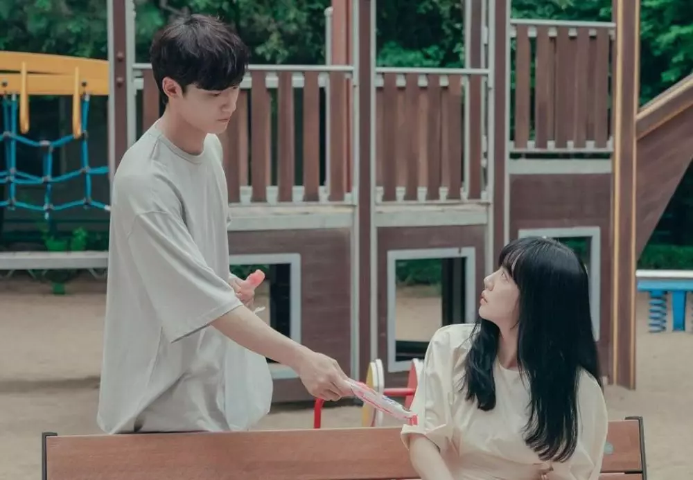 Sinopsis drama Korea Melancholia Berbagai sumber  Sinopsis drama Korea Melancholia Berbagai sumber