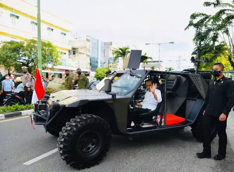 Jokowi tumpangi kendaraan taktis di Tarakan, ini kelebihan rantis