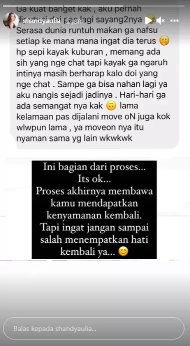 Patah hati jadi tips turunkan berat badan ala Shandy Aulia © 2021 Instagram