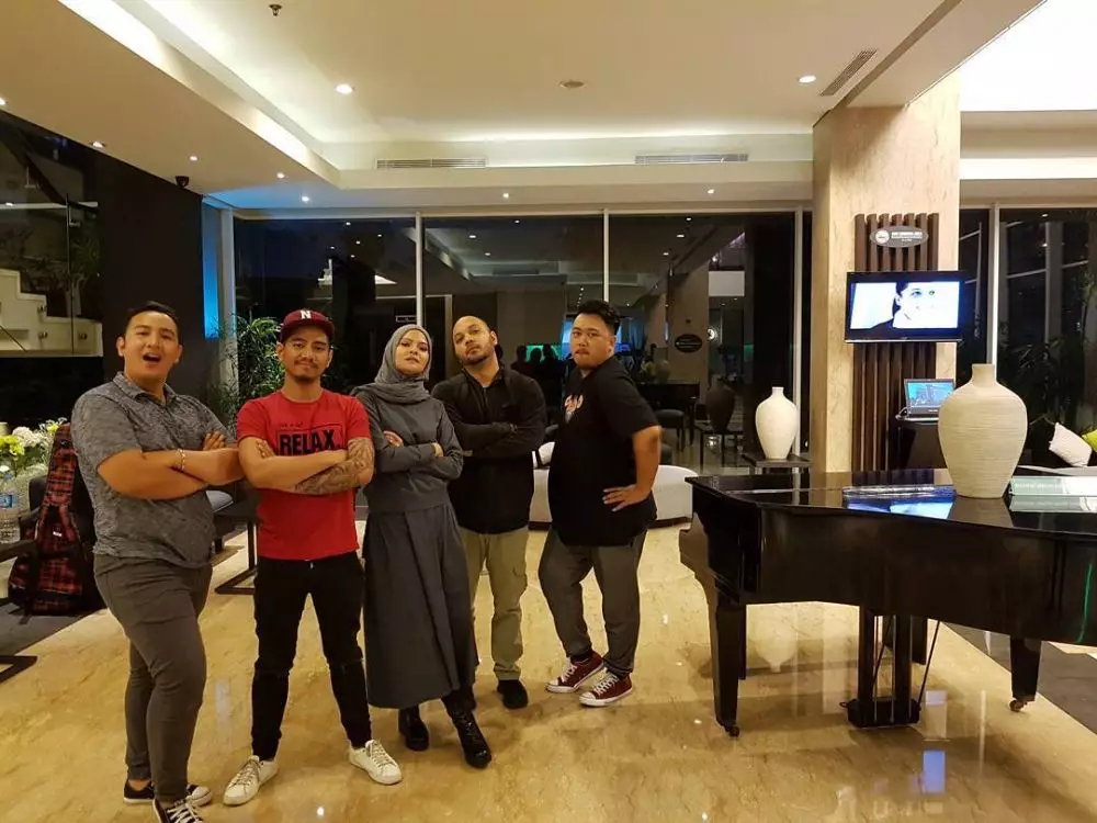 Terry dan suami © 2021 Instagram Terry dan suami © 2021 Instagram