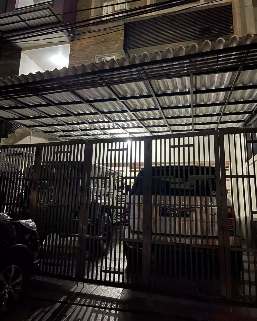 Cerita Gilang Juragan99 beli mobil © 2021 Instagram